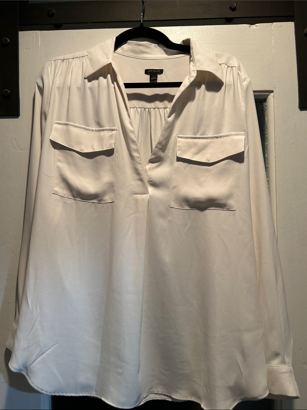 Ann Taylor Cream Button-Front Pocket Blouse